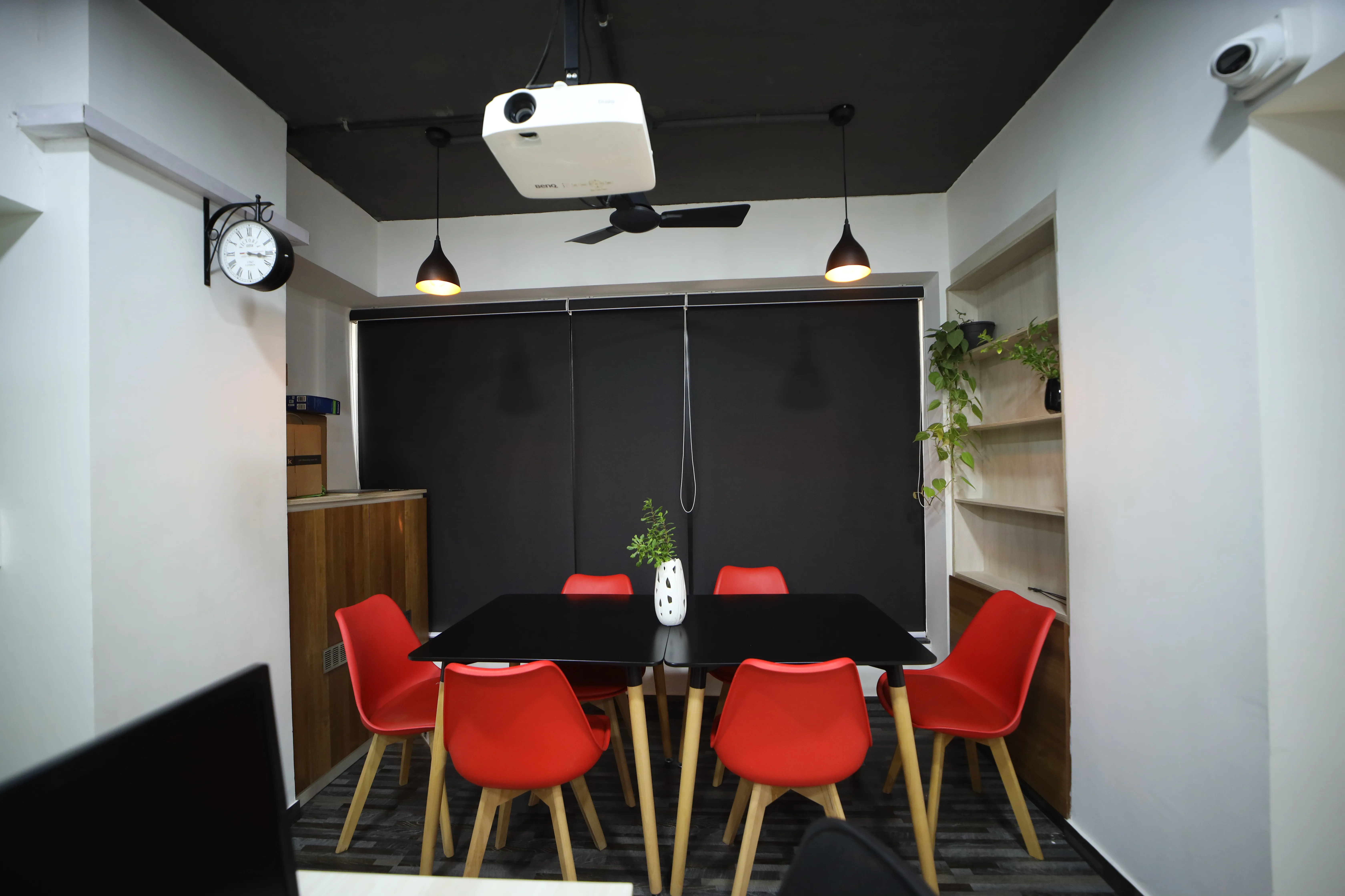 About us workplace image 8